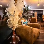 Le Domaine De Hotel