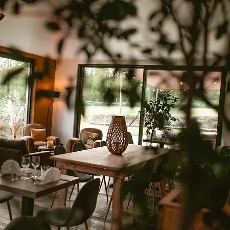 Le Domaine De Hotel