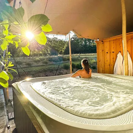 Le Domaine De Hotel 3*